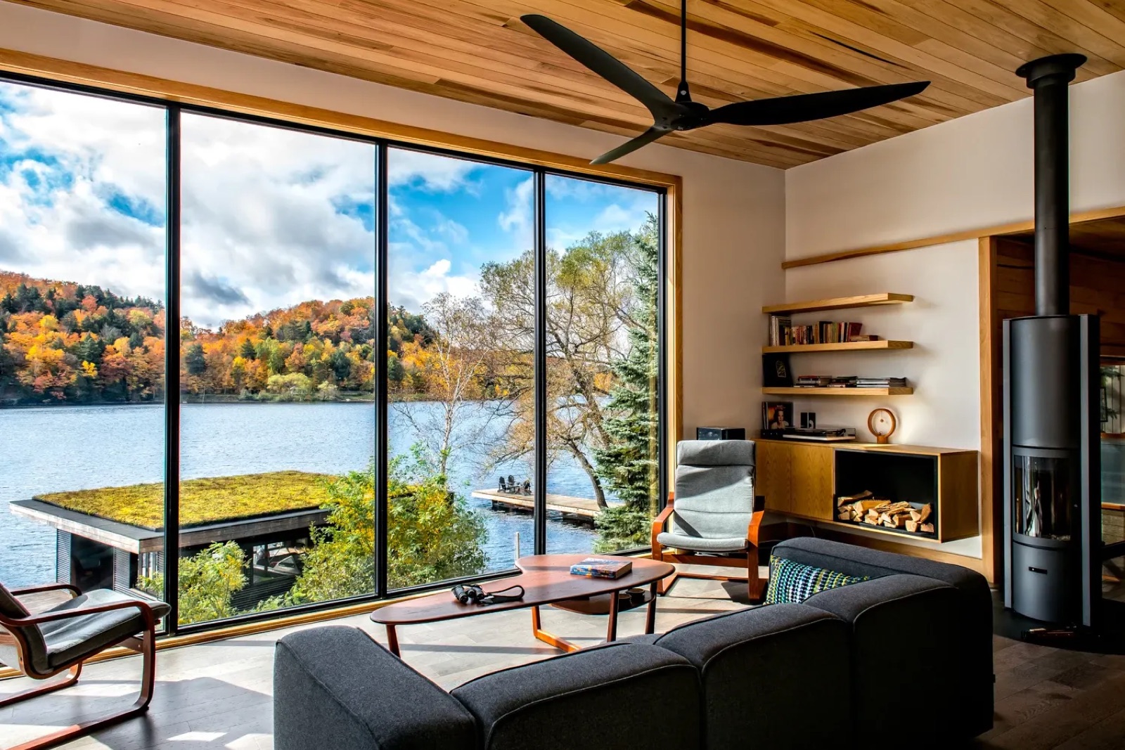 Showrooms and premium spaces